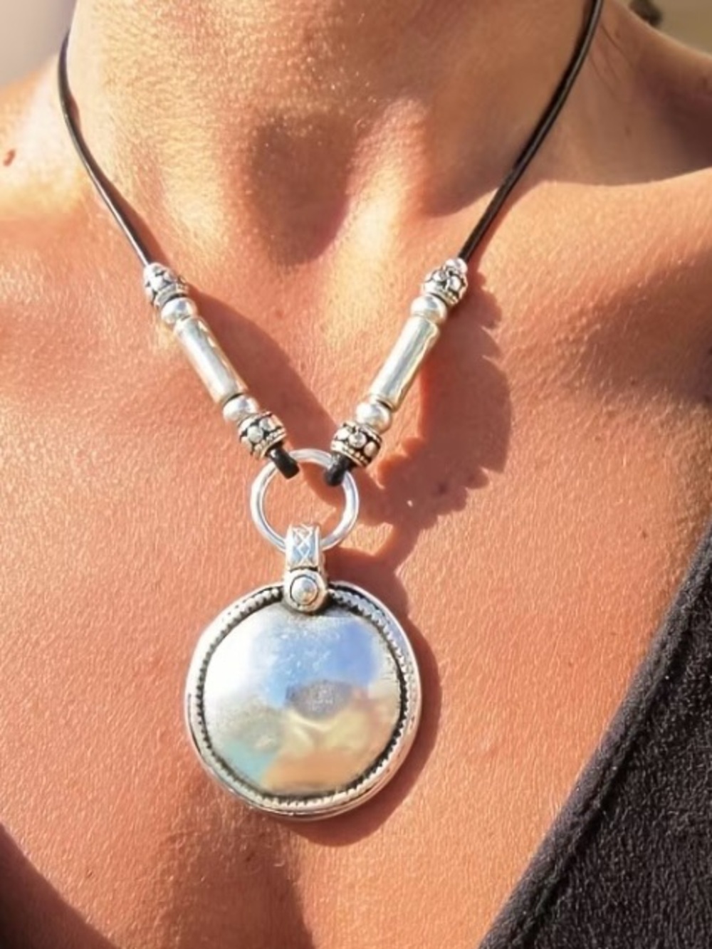 Boho silver-plated Round Pendant Necklace in Silver with matching earrings